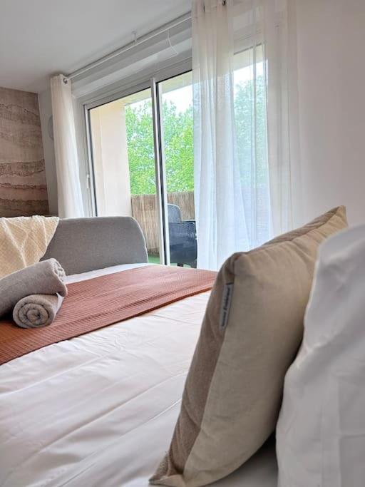 Terre D'occitan-metro-parking-balcon Ramonville-Saint-Agne